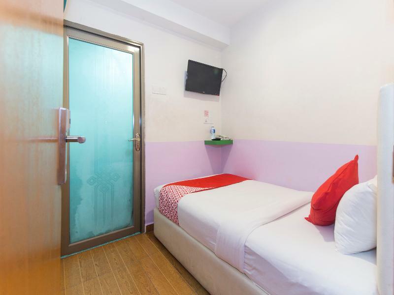 OYO 419 シティ ブティック ホテル【Sanitized Stay】 バンギ エクステリア 写真
